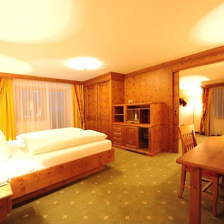 Hotel Max Serfaus Eksteriør billede